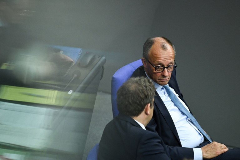 Ψηφίστηκε ο προϋπολογισμός της Γερμανίας για το 2025  Υψηλός δανεισμός και αυξημένες αμυντικές δαπάνες