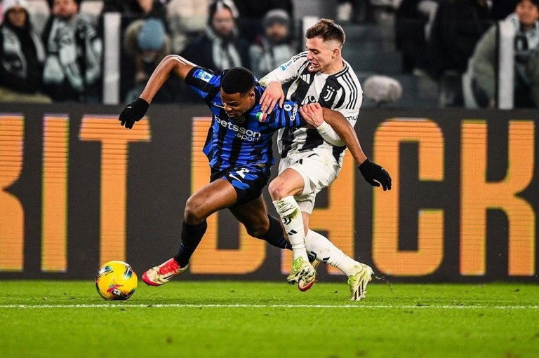 LIVE: Γιουβέντους  Ίντερ