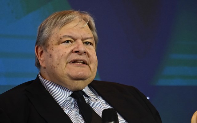 Live η ομιλία του Ευάγγελου Βενιζέλου στο συνέδριο του ΠΑΣΟΚ