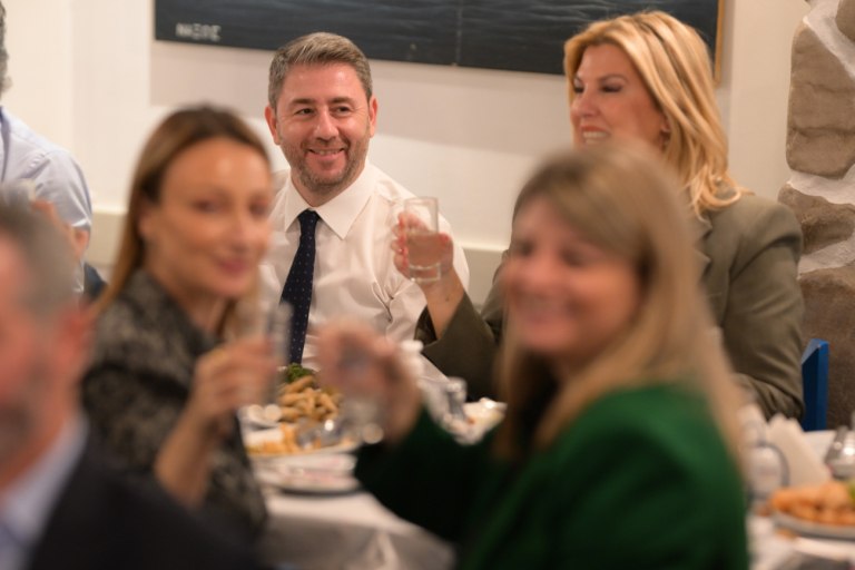 Το παρασκήνιο της