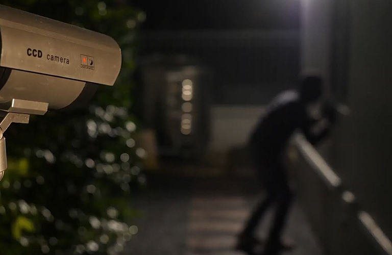 Μάστιγα οι απάτες με θύματα ηλικιωμένους  Συγκλονιστικές μαρτυρίες