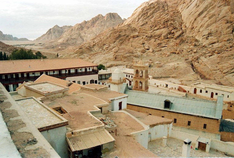 Κοινή δράση Μπιλιράκη  Φαραντούρη για τη Μονή Σινά  Να μην αναλάβει την ηγεσία της UNESCO η Αίγυπτος