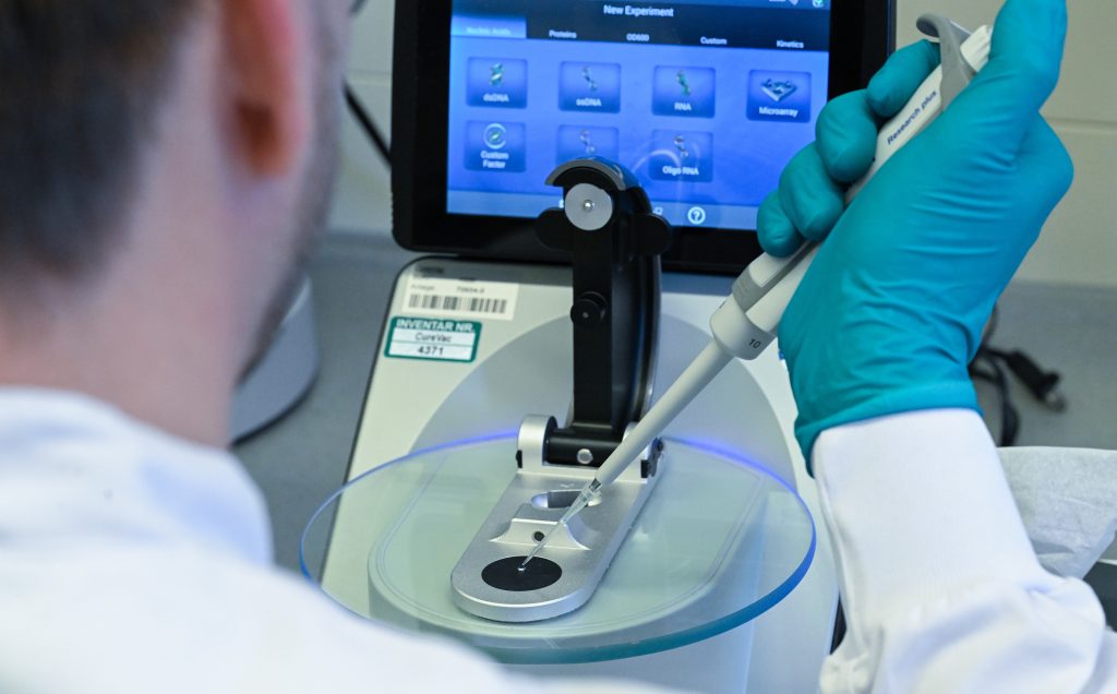 Άνδρας με Covid για πάνω από δύο χρόνια λειτούργησε ως εκκολαπτήριο μεταλλάξεων του ιού