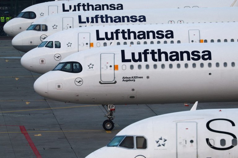 Lufthansa: Απεργία προκήρυξαν οι πιλότοι  Αναμένονται εκατοντάδες ακυρώσεις
