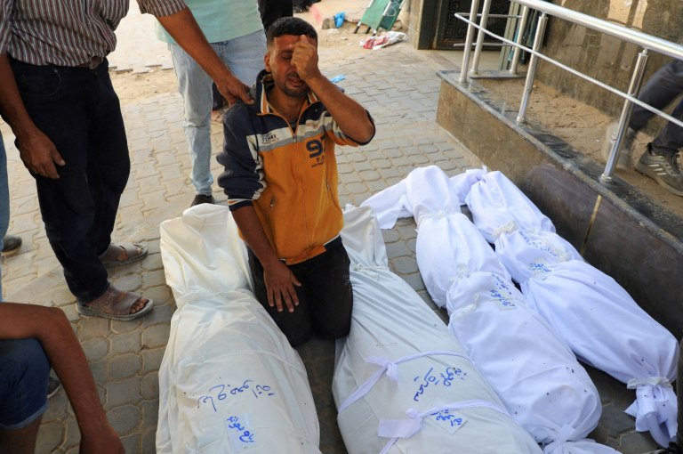 Γάζα: Νέο κύμα φονικών επιθέσεων του Ισραήλ  Τουλάχιστον 38 νεκροί από το πρωί του Σαββάτου