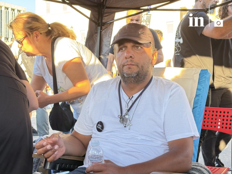 Συγκλονίζουν τα λόγια του Πάνου Ρούτσι στο Σύνταγμα  Όσοι εμποδίζουν τις εκταφές είναι συνένοχοι