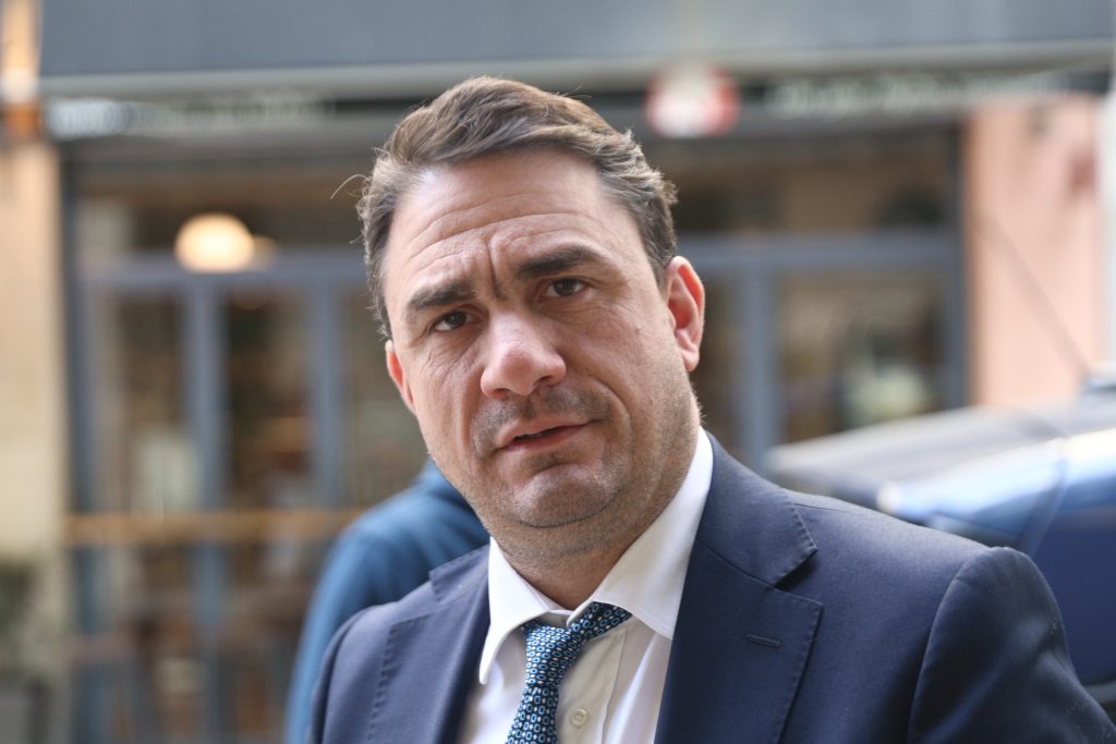 Τσουκαλάς κατά κυβέρνησης: Αλαζονική στάση και φόβος για τις εκλογές