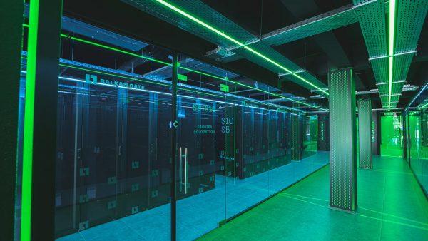 Scope: Ισχυρά τα θεμέλια των data centers στην Ευρώπη αλλά κρύβουν κινδύνους