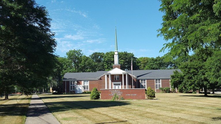 Πυροβολισμοί σε εκκλησία στο Μίσιγκαν  Αναφορές για θύματα [βίντεο]