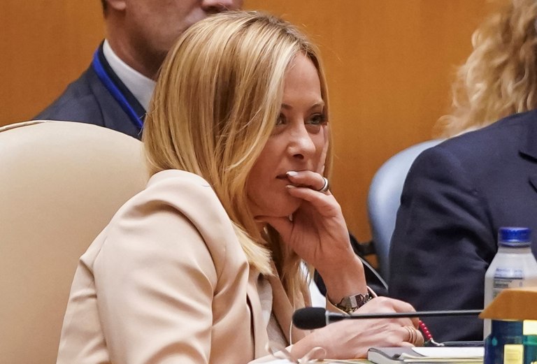 Ξεσπά η ιταλική αντιπολίτευση: Φτάνει με την προπαγάνδα, η Μελόνι αναγνωρίζει ή όχι την Παλαιστίνη;