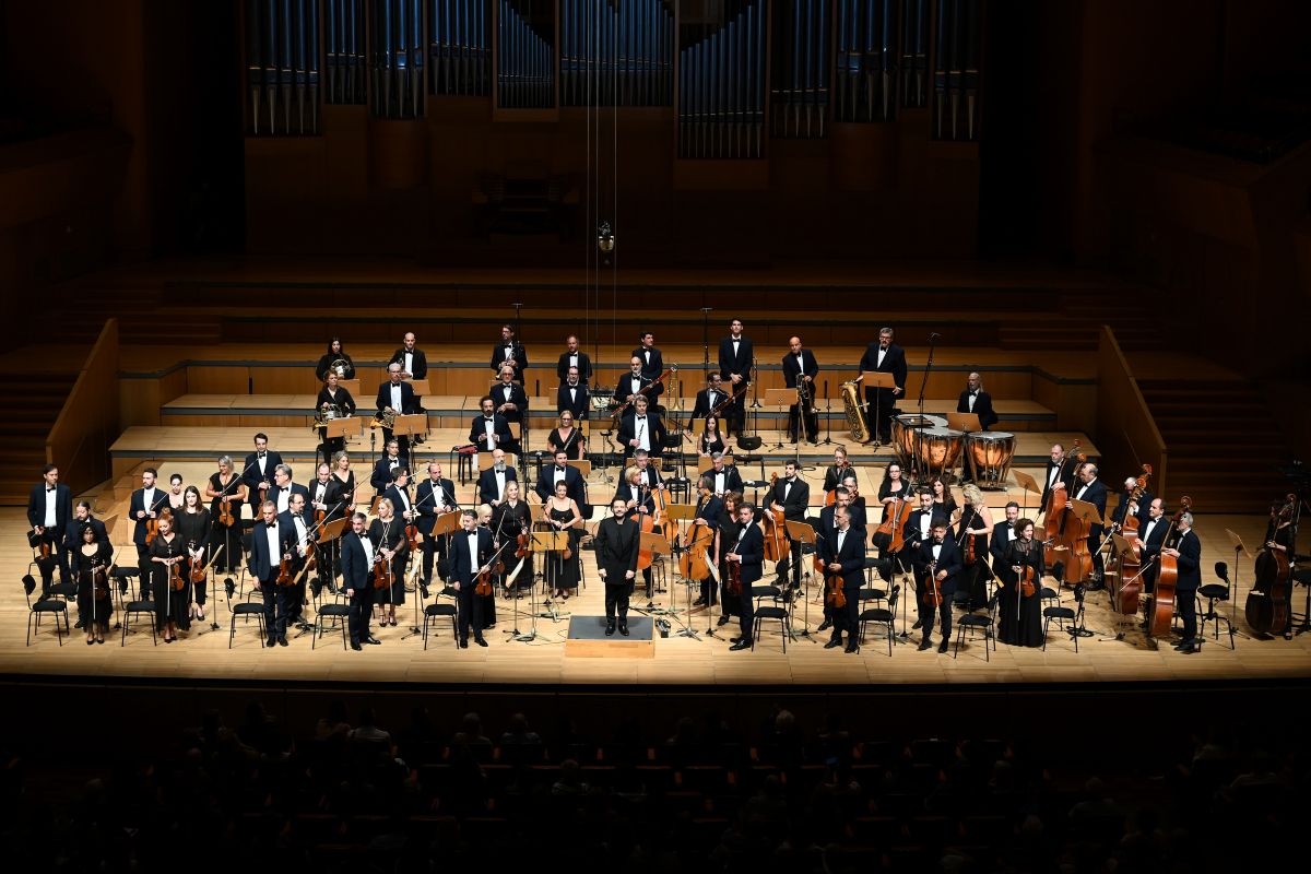 H Συμφωνική Ορχήστρα της