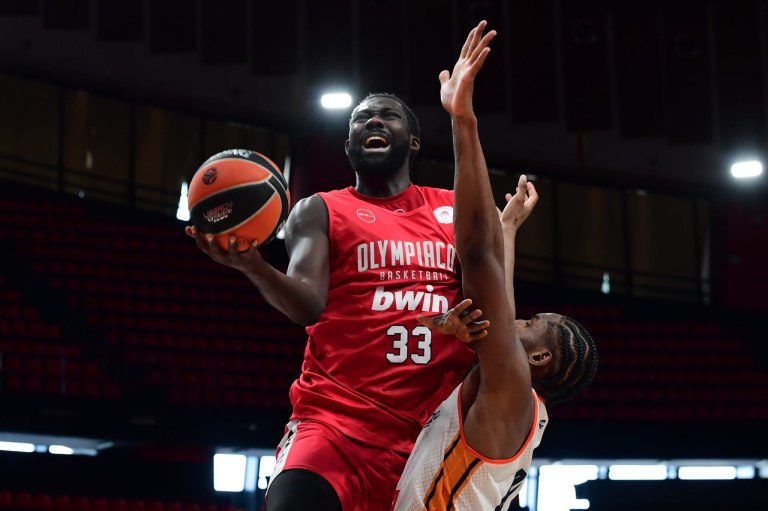 Ολυμπιακός: Ο Κουμάτζε και η απόφαση του Μπαρτζώκα (vid)