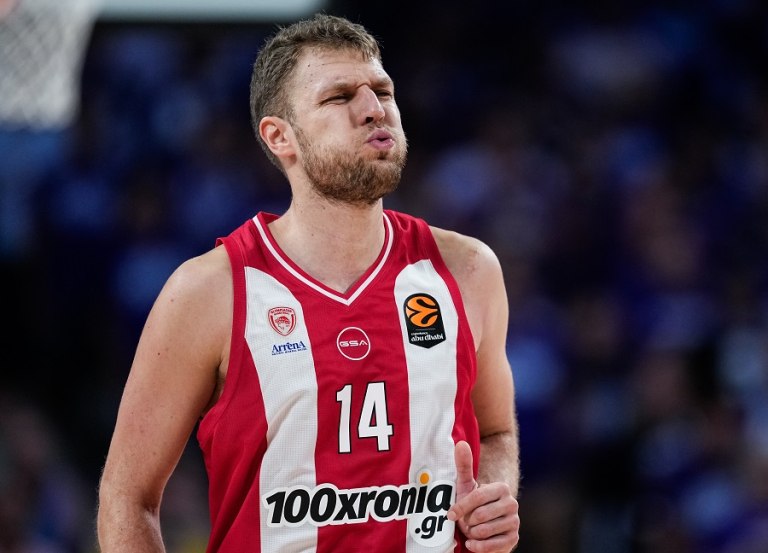 Βεζένκοφ:  Εχω χάσει κάτι lay up στη Μαδρίτη, στη Βιτόρια, αλλά θα μπούνε (vid)