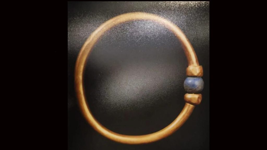 Συναγερμός στην Αίγυπτο  Εκλεψαν το χρυσό βραχιόλι του φαραώ Αμενεμόπη από το Μουσείο του Καΐρου