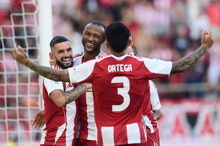 LIVE: Ολυμπιακός  Πάφος