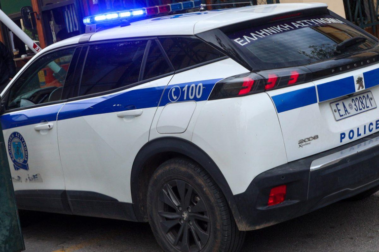 Θεσσαλονίκη: Χειροπέδες σε εφοριακό επειδή ενημέρωνε καταστηματάρχες ενόψει ελέγχων