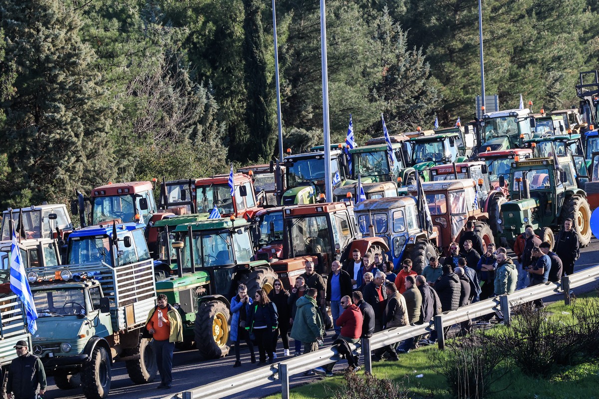 Αναβολή της δίκης των δύο