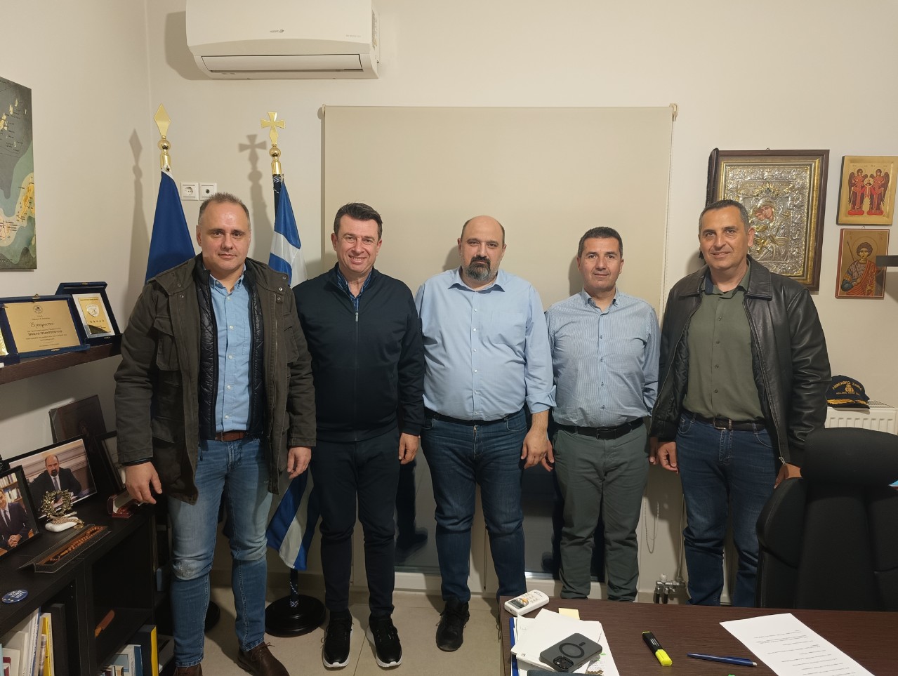 Συνάντηση των λιμενικών με