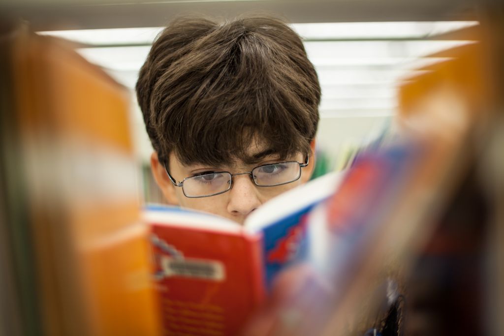 Μυωπία: Ραγδαία αύξηση στα