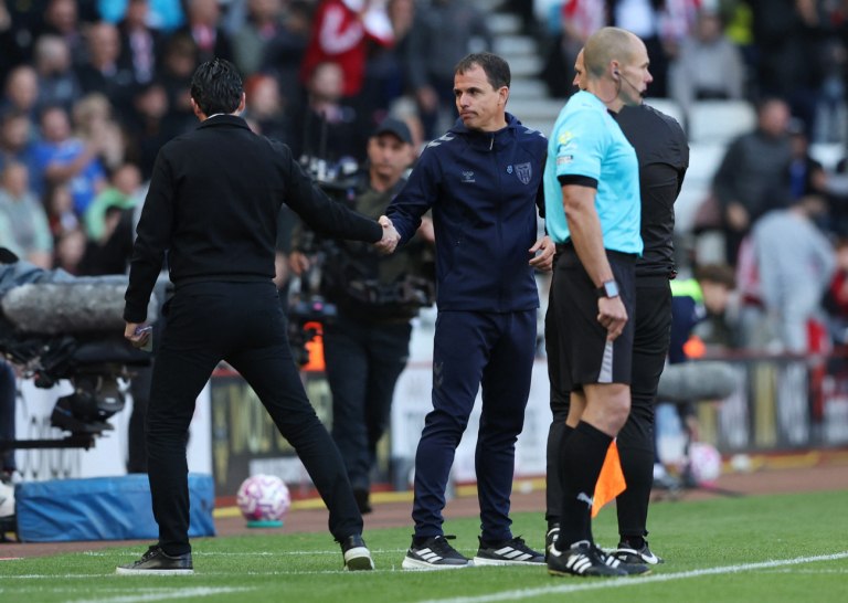 Χαμός στην Άστον Βίλα και πολλές φήμες για Έμερι