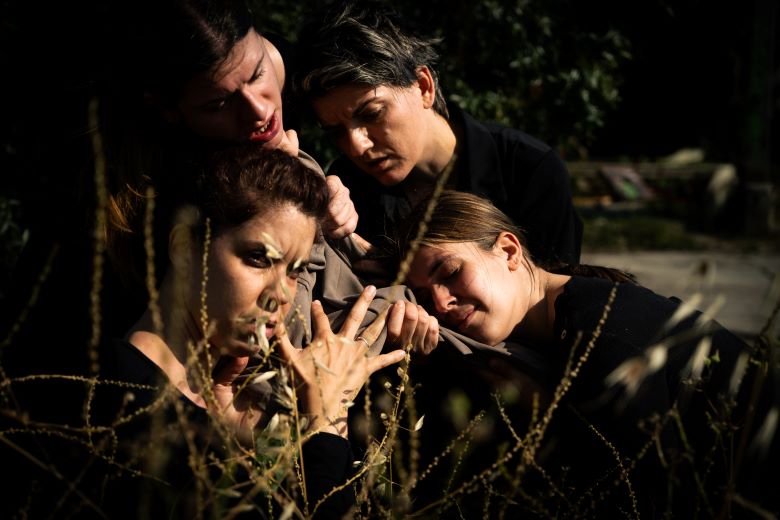 Θεσσαλονίκη: Θέατρο Αυλαία Duende / Μονάχα αίμα ανθίζει εδώ