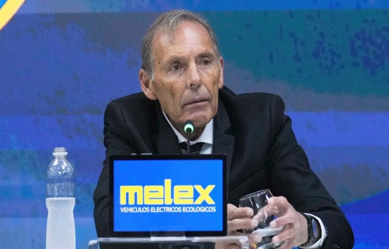 Θλίψη στην Μπόκα Τζούνιορς: Έφυγε ο  προπονητής της ομάδας Μιγκέλ Άνχελ Ρούσο  Ποια ήταν η ασθένεια που έπασχε (pics)