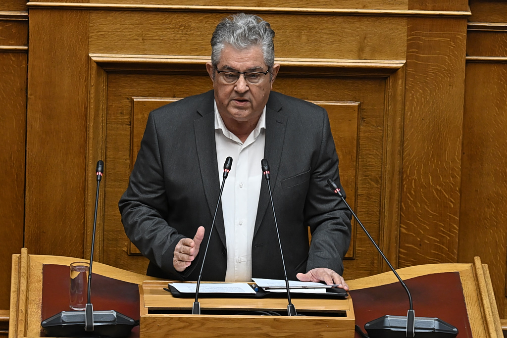 Κουτσούμπας: Ο ρόλος των ελληνικών δυνάμεων στην Κύπρο θα είναι η φύλαξη των βρετανικών βάσεων