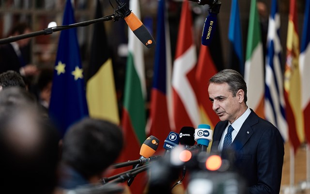 Στις Βρυξέλλες ο Μητσοτάκης για τη Σύνοδο Κορυφής - Σχέδιο δράσης για την ενεργειακή κρίση ζητεί η Αθήνα