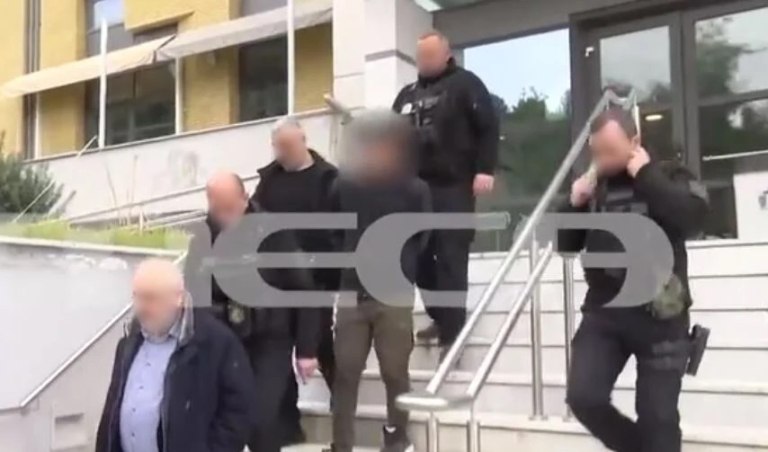 Βέροια: Υπό κράτηση ο 20χρονος για τον άγριο ξυλοδαρμό της 24χρονης  Διατάχθηκε  ψυχιατρική πραγματογνωμοσύνη