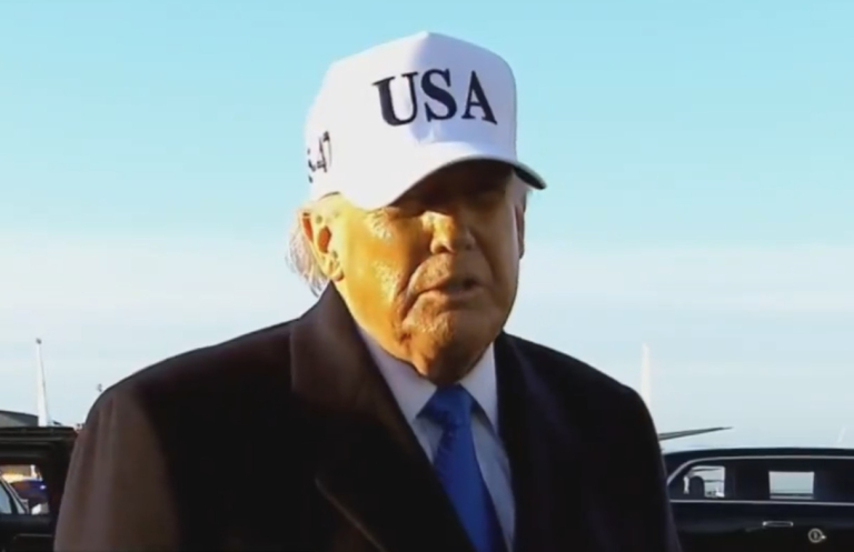 Ιράν: Σύντομα τα πολεμικά πλοία των ΗΠΑ θα συνοδεύουν τάνκερ στα Στενά του Ορμούζ, δηλώνει ο Τραμπ