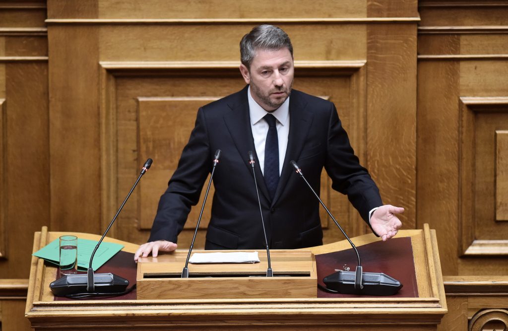 Ανδρουλάκης: Η ΝΔ αρνείται τις προτάσεις μας για το ιδιωτικό χρέος γιατί κάνει το παιχνίδι των τραπεζών