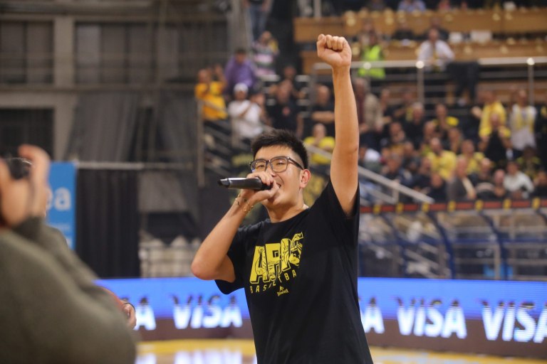 Ρίτσαρντ Σιάο: Ο δισεκατομμυριούχος ιδιοκτήτης του Άρη Betsson που προκάλεσε χαμό στο Αλεξάνδρειο (pics)