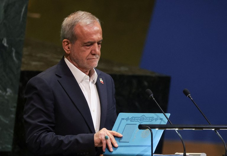 Πυρηνικό πρόγραμμα του Ιράν: Η Τεχεράνη δεν θα δεχτεί διαπραγματεύσεις που θα προκαλέσουν νέα προβλήματα