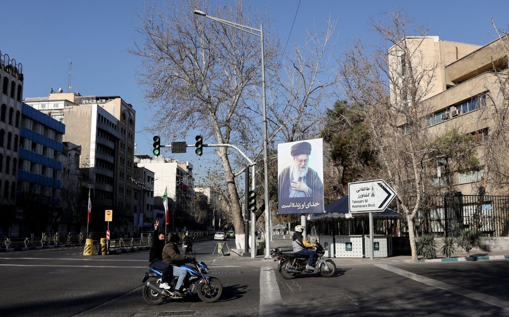 Ο νέος ανώτατος ηγέτης ίσως έχει ήδη επιλεγεί  Τι ισχυρίζεται καθηγήτρια του Πανεπιστημίου Τεχεράνης