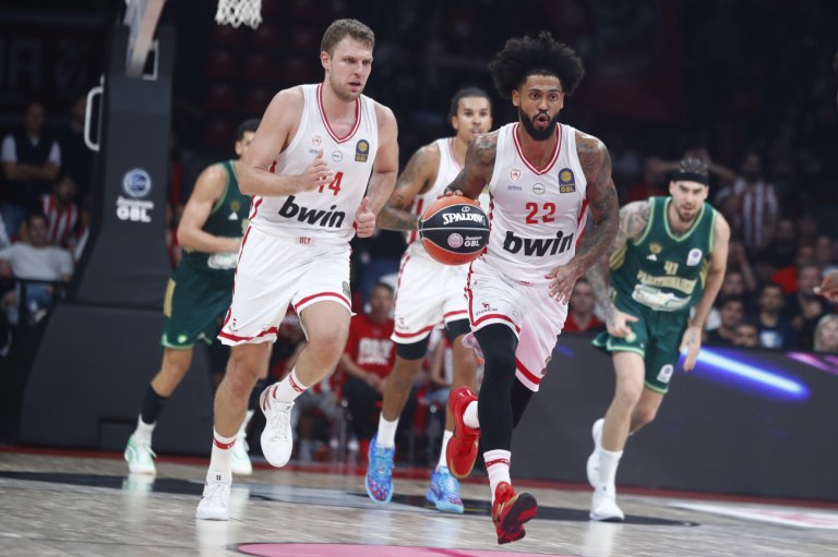 Ολυμπιακός  Παναθηναϊκός 90-86: Βεζένκοφ και Ντόρσεϊ καθάρισαν το πρώτο ντέρμπι (vids)