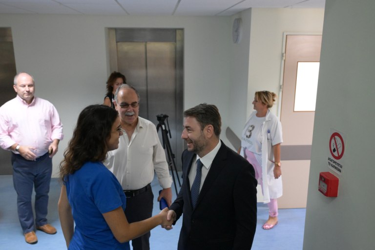 Ανδρουλάκης: Επίσκεψη στο νοσοκομείο Κυθήρων  Ζήτησε υψηλού επιπέδου υπηρεσίες δημόσιας υγείας για όλους