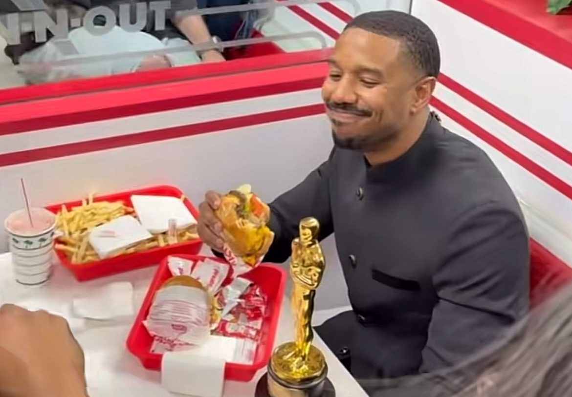 Μάικλ Μπ. Τζόρνταν: Από τα Όσκαρ στάση για μπέργκερ  Η πιο λαχταριστή παράδοση του Χόλιγουντ