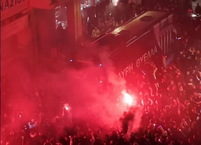 Καλαμάτα: Η αποθέωση για