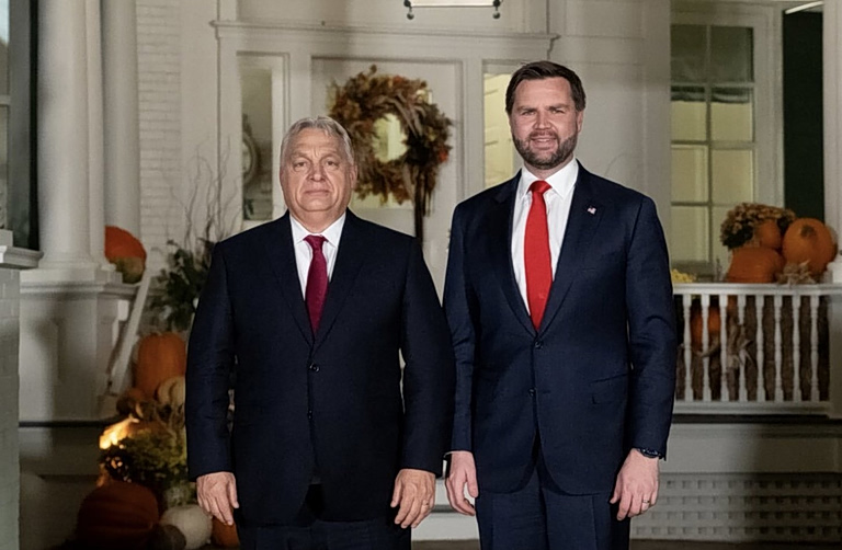 Τζέι Ντι Βανς: Έφτασε στη