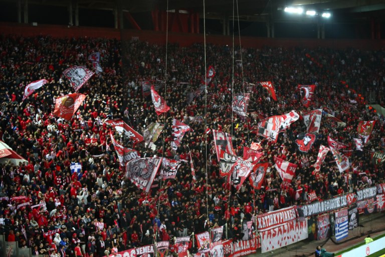 Η ΠΑΕ Ολυμπιακός ενεργοποίησε τη διαδικασία μεταβίβασης των εισιτηρίων διαρκείας  Αυτά είναι τα βήματα (pics)