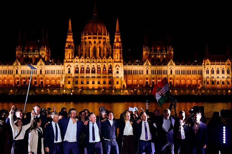 Μάνατζερ, νέα πρόσωπα και