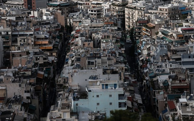Ένα στα δύο νοικοκυριά δαπανούσε πάνω από 1.338 ευρώ/μήνα το 2024 - Το 17% του προϋπολογισμού στο ενοίκιο