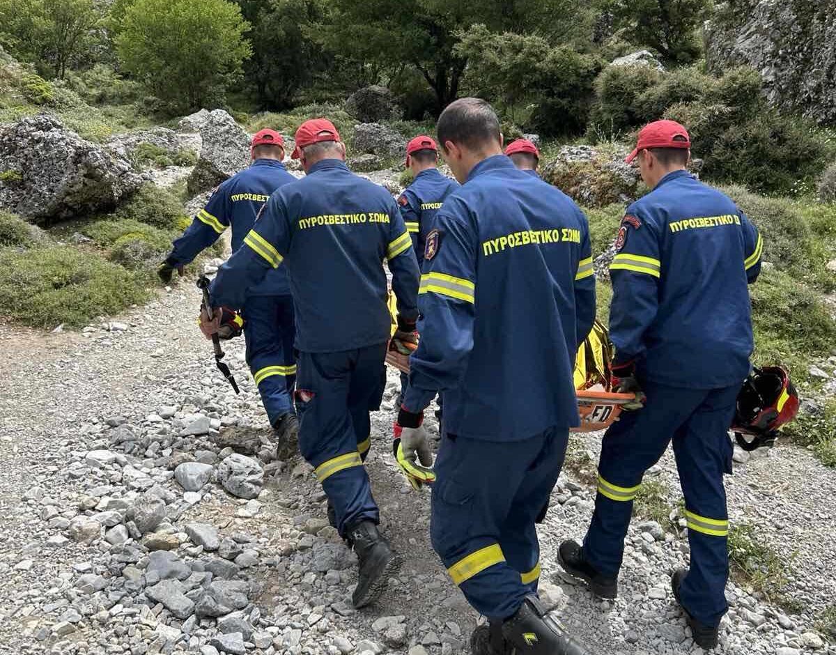 Αγνοείται άνδρας σε σπηλιά μεταξύ Γόννων και Καλλιπευκης