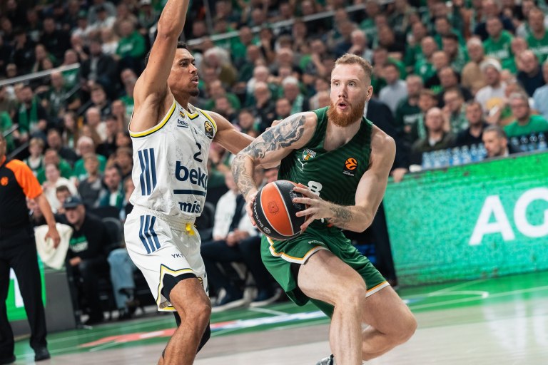 Ζαλγκίρις  Φενέρμπαχτσε 84-81: Πήρε το ντέρμπι και έκανε το 2/2