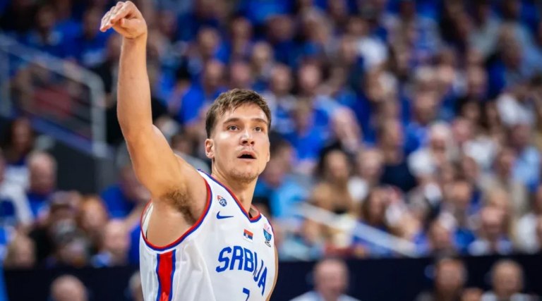 Μπογκντάνοβιτς για Εθνική: Κάποιες φορές λάμπει σαν χρυσό, συγχαρητήρια στα ορθόδοξα αδέρφια μας