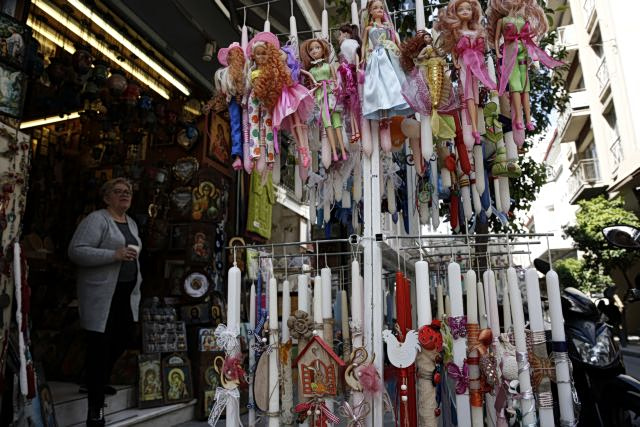 Ανοικτά τα καταστήματα την Κυριακή  Το πασχαλινό τραπέζι και η αγορά δύο ταχυτήτων