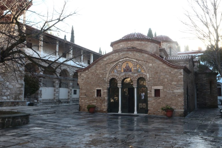 Ποιοι γιορτάζουν σήμερα 3 Μαρτίου