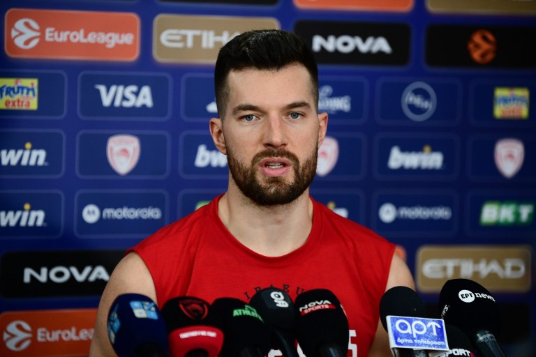 Πίτερς: Δεν καταλαβαίνω αυτούς που παραπονιούνται για το πρόγραμμα