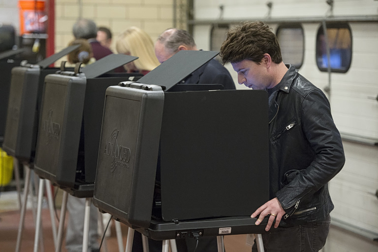 Τραμπ: Πλήγμα από Βιρτζίνια