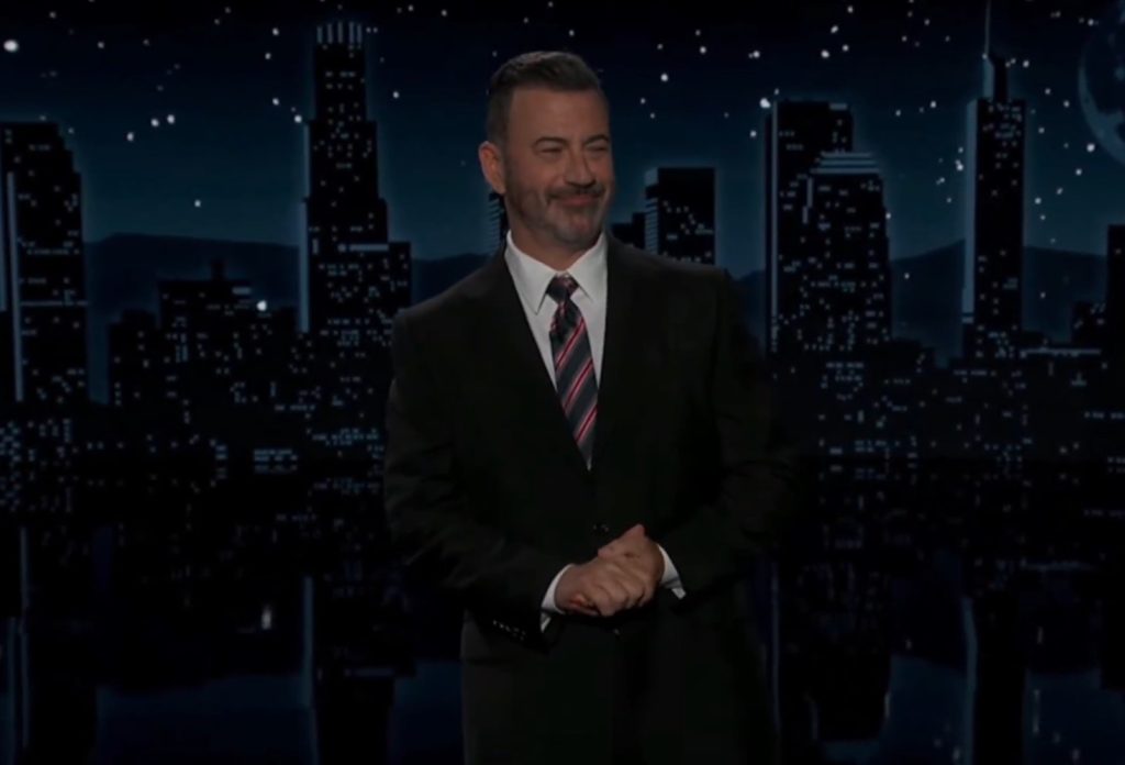 Η συγκινητική επιστροφή του Τζίμι Κίμελ: Από τη συγγνώμη για τον Τσάρλι Κερκ μέχρι τα πυρά κατά Τραμπ